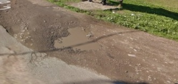 En una zona de Los Hornos, los vecinos piden que se asfalten varias cuadras