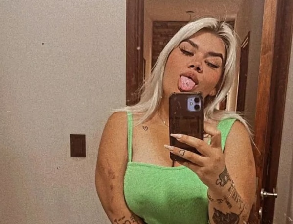 "¿Quién me da amor?": la picante foto que compartió More Rial a sus redes