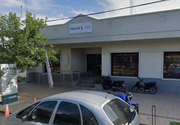 Detuvieron a dos delincuentes en La Plata que intentaban robar saltando techos en plena lluvia