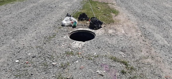 En Los Hornos reclaman por la reposición de tapas