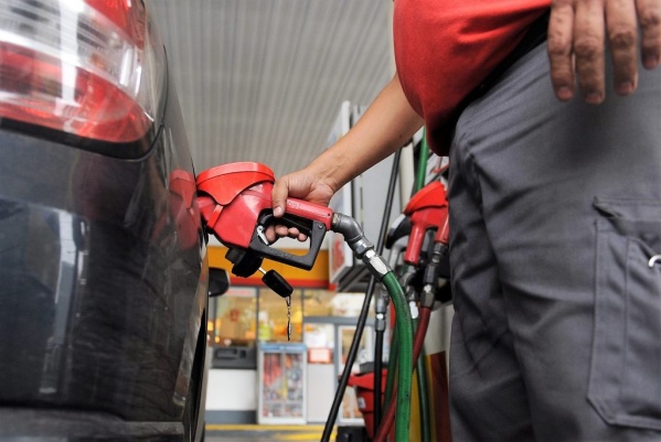 Ya se puede notar el aumento del combustible en las estaciones de servicio de La Plata
