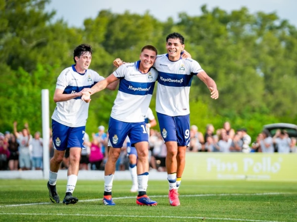 La reserva de Gimnasia goleó a Argentinos Juniors, se metió en la final y definirá el título con Boca 