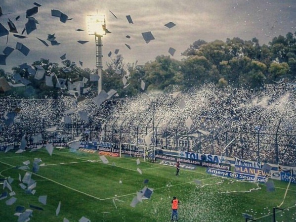 Reapareció un dirigente Tripero y advirtió: "Un descenso afecta enormemente y para hacer una buena campaña hay que invertir"