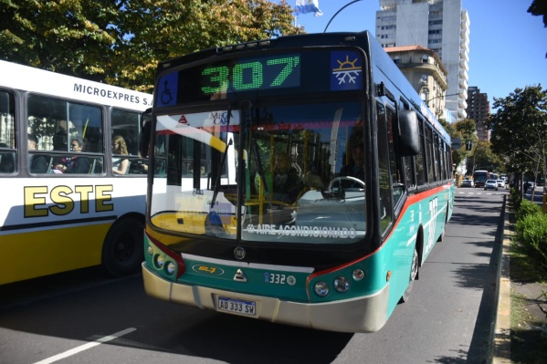 La UTA llegó a un acuerdo con las empreas y habrá micros en La Plata