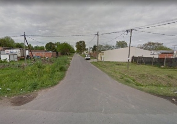 "Es una boca de lobos", vecinos de Los Hornos reclaman falta de luminarias