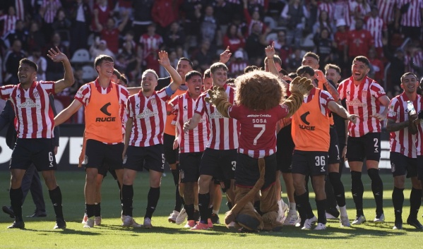 Milagro y dilema: Barracas le dio una mano al Pincha para clasificar a playoff y se estira el suspenso por Domínguez