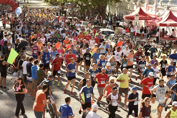 Con distintas actividades en el Bosque, se busca concientizar sobre el c&aacute;ncer de mama