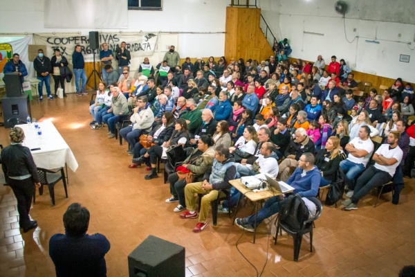 Militantes de la cuarta sección celebraron el día del trabajador en la localidad de Junín