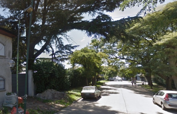 En 69 y 29 se quejan por el mal funcionamiento de las luminarias