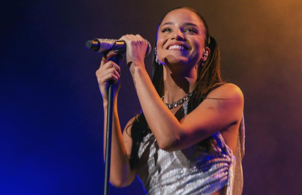 Emilia Mernes anunció una emotiva canción dedicada a su padre: “Guerrero”