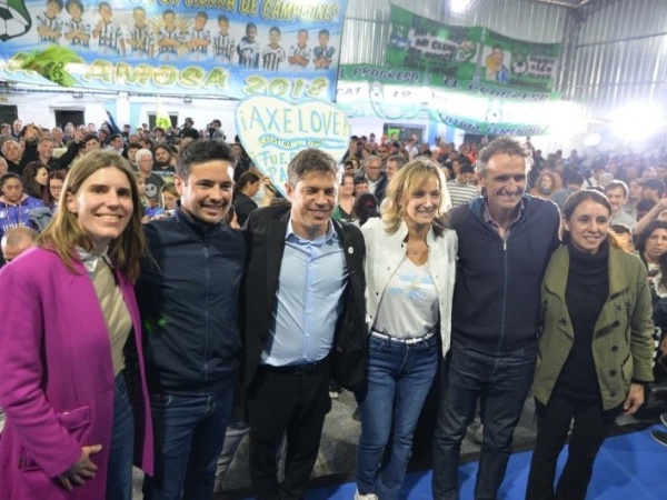 Kicillof: "La democracia nos da una oportunidad enorme, decirle que no a Milei en las elecciones"