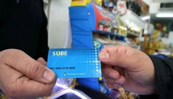 Por la faltante de tarjetas SUBE en La Plata se refuerza la venta online