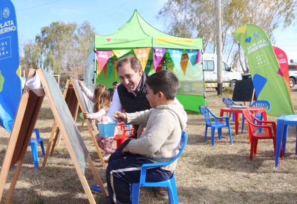 Vecinos de Arana pudieron disfrutar de una nueva edición del programa "Barrio por Barrio"