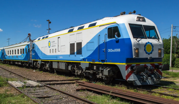 Organizaciones vecinales presentaron un proyecto que busca conectar nuevamente el tren entre La Plata y Punta Indio