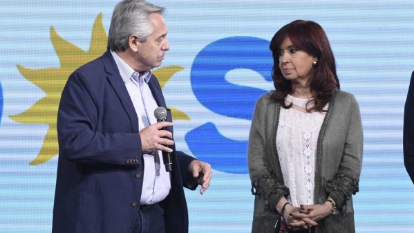 Cristina Kirchner: "No voy a seguir tolerando las operaciones de prensa que desde el entorno presidencial hacen hacia mí"