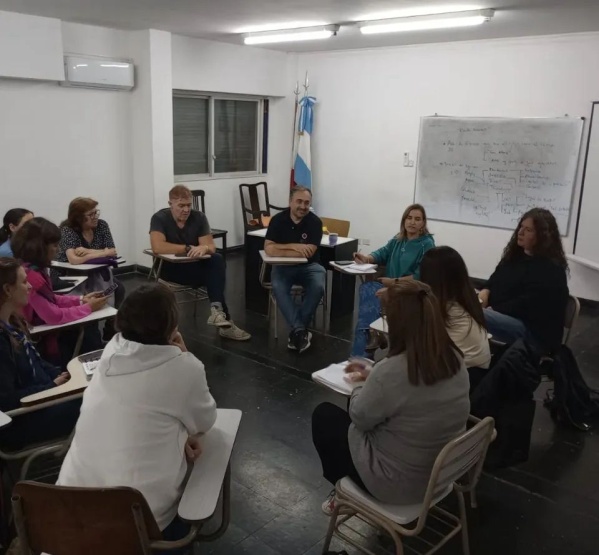 "Desarmar para reconstruir": La iniciativa platense que busca la reinserción de las personas que delinquen