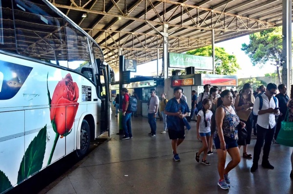 Cómo viajar de La Plata a Capital con el paro de trenes de este jueves