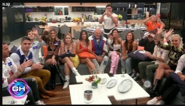 &iquest;Hay un celular en la Casa de Gran Hermano?