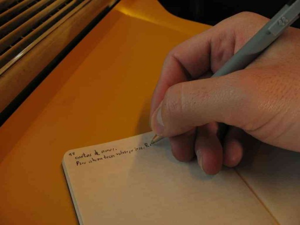 Una historia de amor a la distancia: la carta que viajó desde La Plata hasta Catamarca