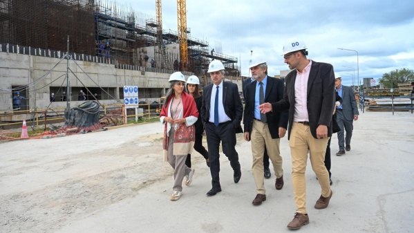 Alberto Fernández recorrió el primer reactor nuclear diseñado y construido en Argentina