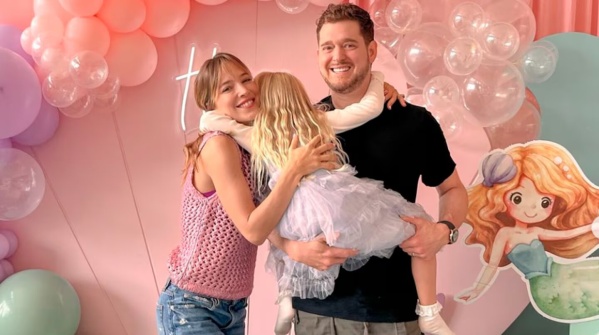 Luisana Lopilato le festej&oacute; el cumplea&ntilde;os a su hija Vida Bubl&eacute; un mes antes