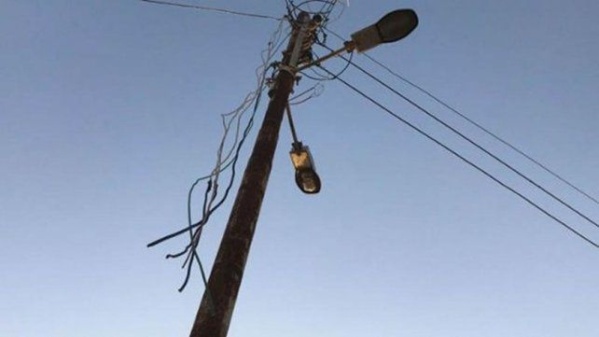 Vecinos de City Bell están sin internet hace días por el robo de cables
