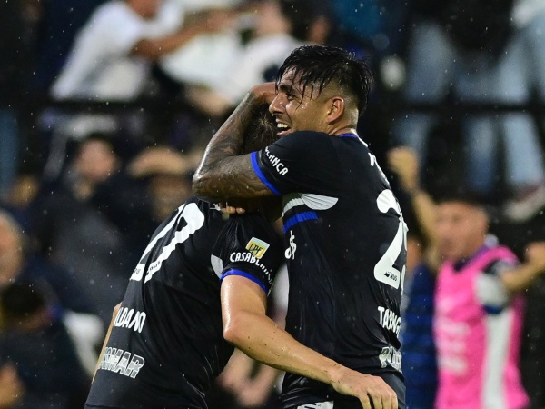 Gimnasia ganó el desempate y se quedó en Primera División