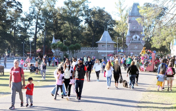 El municipio platense preparó una agenda con actividades culturales para pasar el fin de semana en la ciudad
