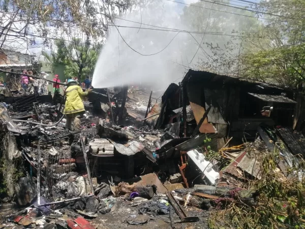 "Tengo miedo de seguir prendiendo fuego", una platense tiene una beba de 3 años y pide una donación para evitar una tragedia