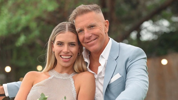 Alejandro Fantino y Coni Mosqueira, enamorados en el paraíso: vacaciones familiares en Punta Cana