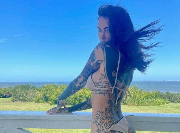 Cande Tinelli dio impactantes detalles sobre su cirug&iacute;a de gl&uacute;teos