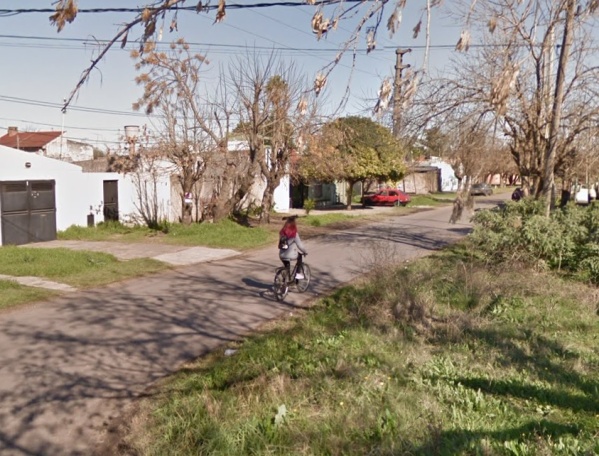 "¿Dónde vas? Subite conmigo": una platense fue acosada en plena calle y volvió llorando y en shock a su casa