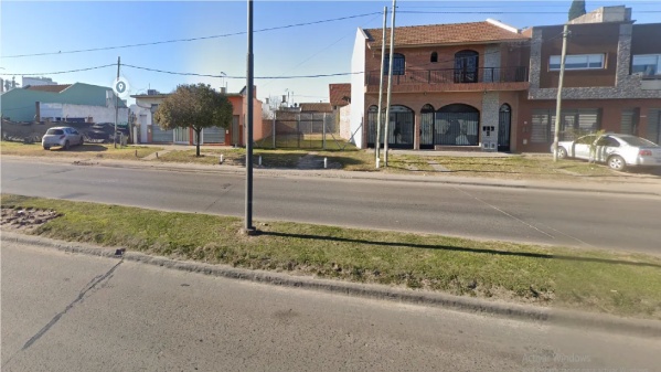 Maniataron a un comerciante de La Plata y le robaron dinero, joyas y objetos personales