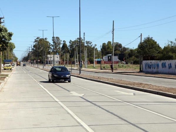 Terminaron la nueva Avenida 32 que mejorará la seguridad vial de San Carlos y Melchor Romero