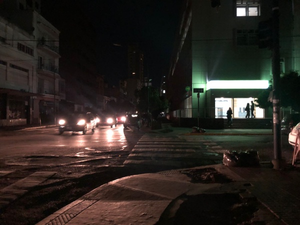 Apagón en La Plata: varias zonas de la ciudad están sin luz