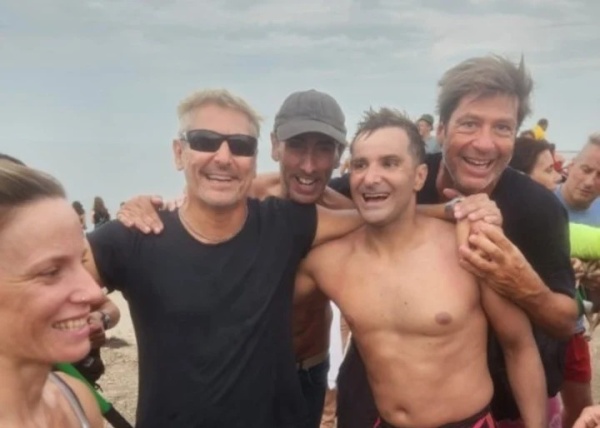 Un hombre realiz&oacute; el famoso desaf&iacute;o de cruzar el R&iacute;o de La Plata nadando