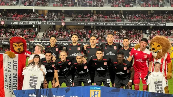 Beneficio para todos: Un ex técnico de Gimnasia pidió por un futbolista albirrojo y le solucionó un problema al Pincha