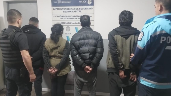 Detuvieron a cuatro personas por intentar robar una vivienda en Los Hornos