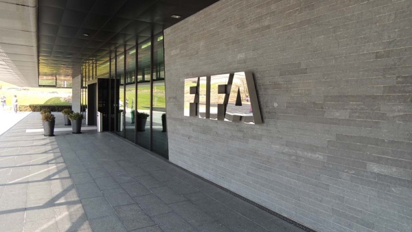 Juventus, Real Madrid y Barcelona promueven acciones legales contra UEFA y FIFA