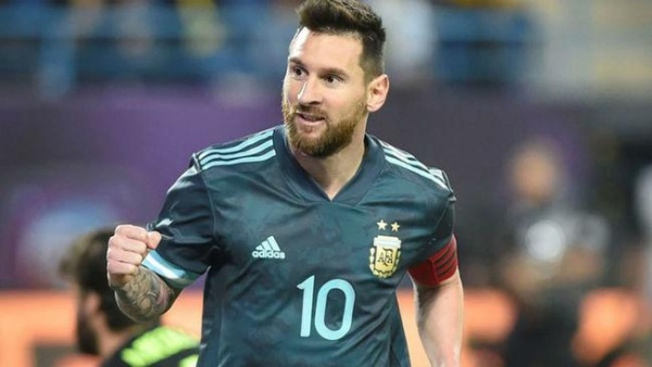 Con un gol de Messi sobre el final, Argentina igual&oacute; 2-2 ante Uruguay en la &uacute;ltima prueba del a&ntilde;o