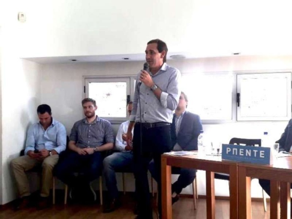 Garro presentó la Asociación Civil Puente, con jóvenes peronistas