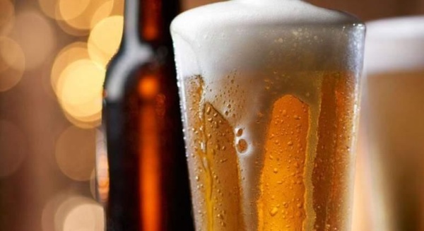 La ANMAT prohibió la comercialización de una cerveza en todo el país