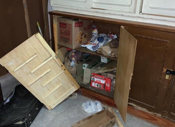 Una escuela de Berisso sufrió tres robos en 7 días, y se llevaron varias donaciones