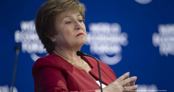 El FMI felicit&oacute; al gabinete de Alberto y dijo que espera trabajar con ellos