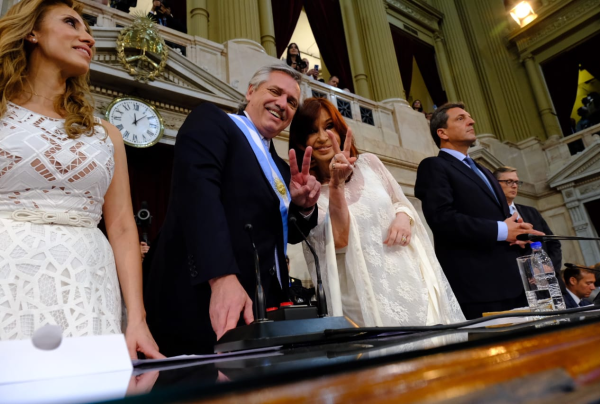 Alberto Fernández Presidente: prometió un plan de viviendas, el fin de la AFI y un &quot;nunca más&quot; a la persecución judicial