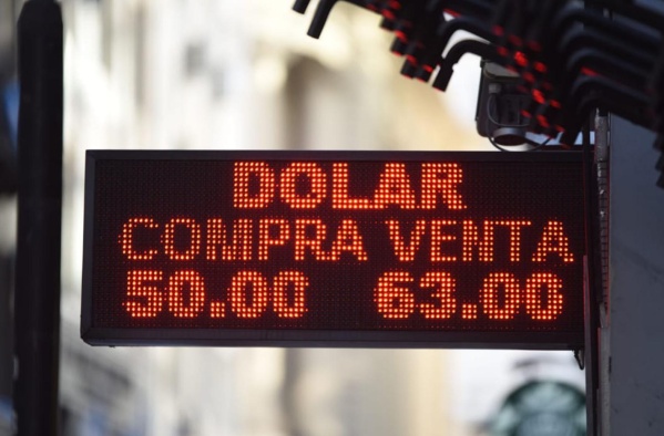 La doble jugada de Martín Guzmán para que los argentinos dejen de pensar en el dólar