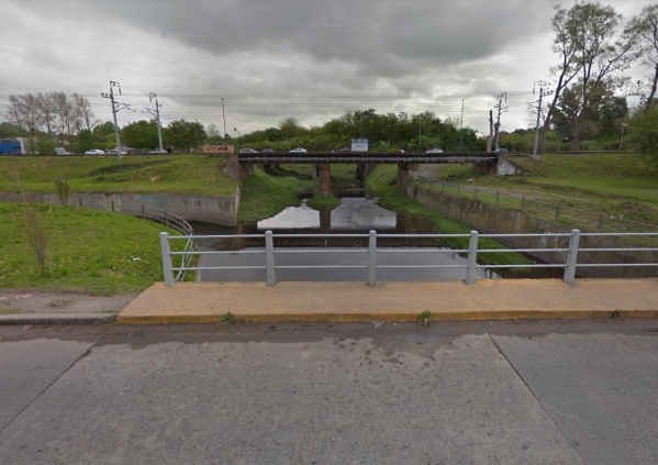 Un hombre se quitó la vida en el puente de Barrio Savoia