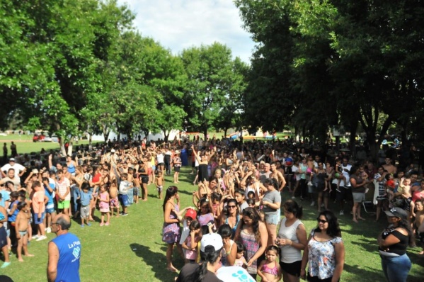 El Sindicato de Trabajadores Municipales de La Plata liderado por Darío Alfano llevó a cabo una actividad por los Reyes Magos