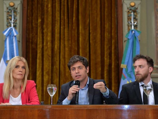 Ley impositiva 2020: Kicillof le puso techo al impuesto automotor pero no cambió el aumento de hasta 75% para el inmobiliario