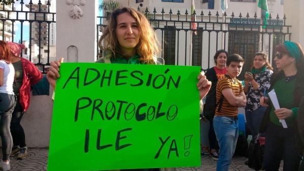 Aborto: La Provincia adherirá al protocolo de Interrupción Legal del Embarazo impulsado por Ginés González García